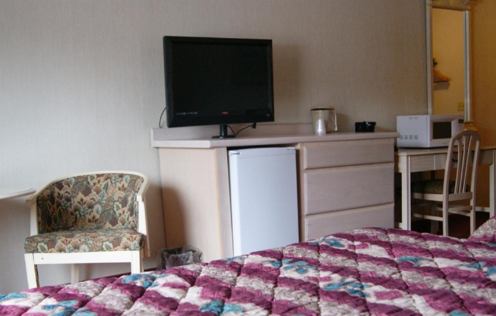 Room image 3