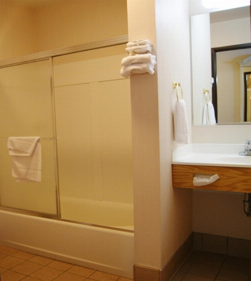Meadow Court Inn - Ithaca image 9